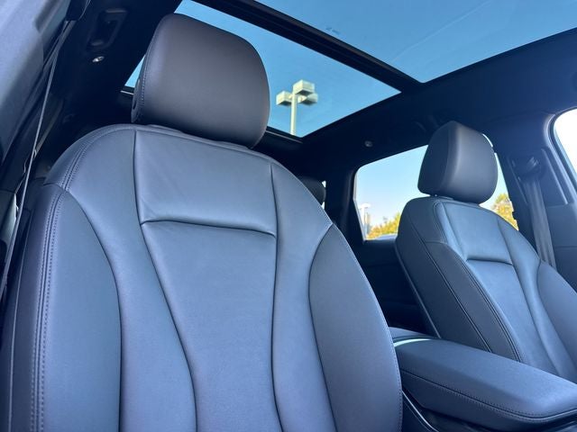 2023 Audi Q7 45 Premium Plus quattro