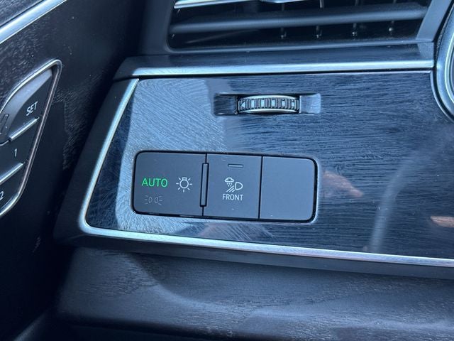 2023 Audi Q7 45 Premium Plus quattro