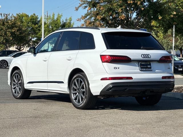 2023 Audi Q7 45 Premium Plus quattro