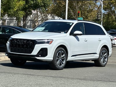 2026 Audi Q7 45 Premium Plus quattro