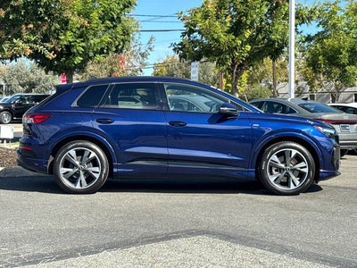 2024 Audi Q4 e-tron Premium Plus quattro