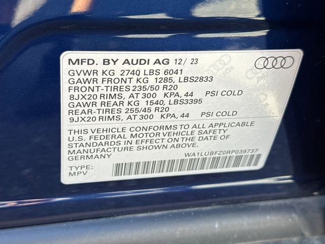2024 Audi Q4 e-tron Premium Plus quattro