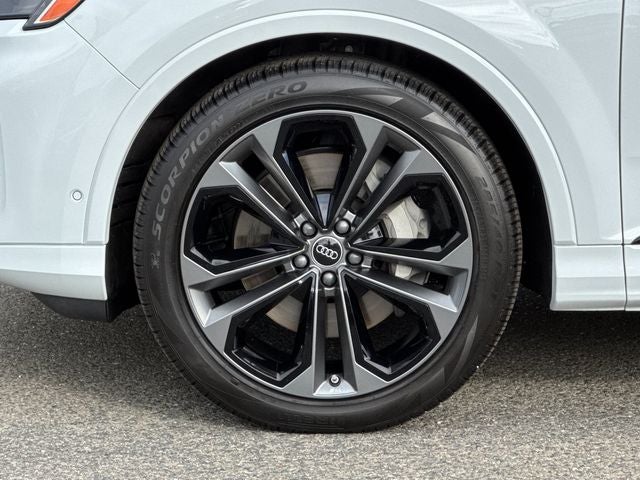 2026 Audi Q7 55 Premium Plus quattro