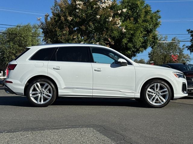 2025 Audi Q7 55 Premium Plus quattro