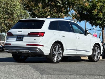 2023 Audi Q7 55 Premium Plus quattro
