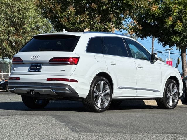 2023 Audi Q7 55 Premium Plus quattro