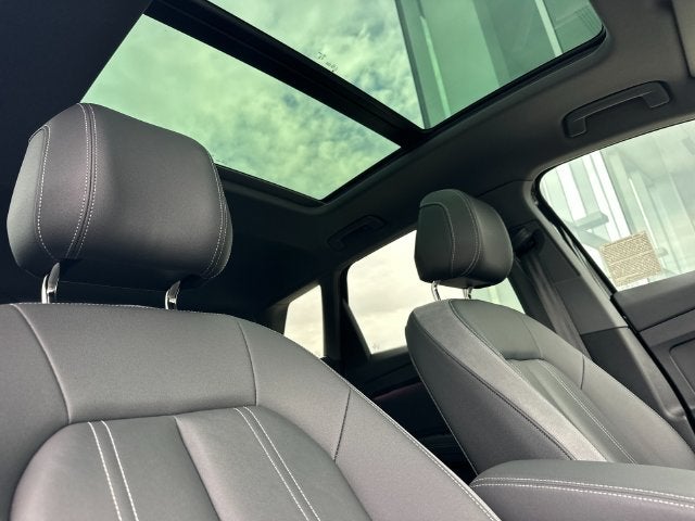 2023 Audi Q4 e-tron Prestige quattro