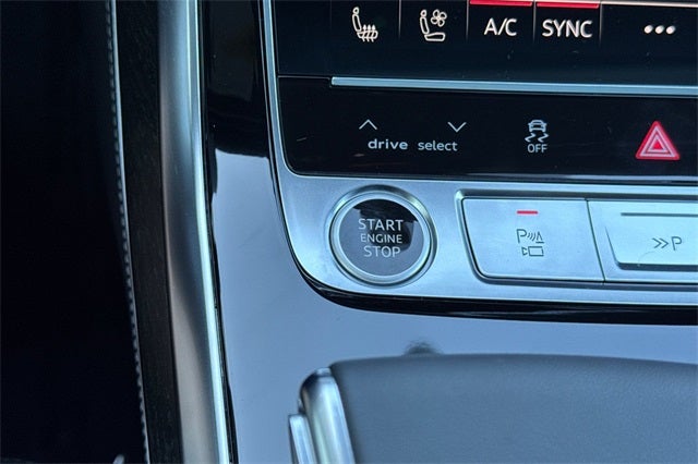 2025 Audi Q7 55 Prestige quattro