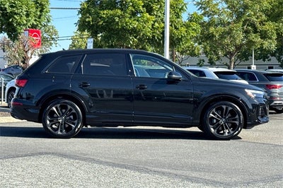 2025 Audi Q7 55 Prestige quattro