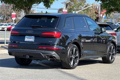 2025 Audi Q7 55 Prestige quattro