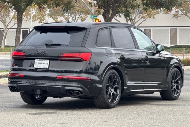 2026 Audi SQ7 Prestige quattro