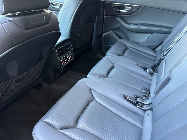 2023 Audi Q7 55 Prestige quattro