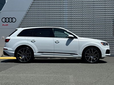 2023 Audi Q7 55 Prestige quattro