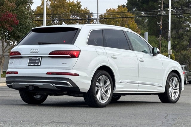 2022 Audi Q7 55 Prestige quattro