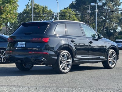 2026 Audi Q7 55 Prestige quattro