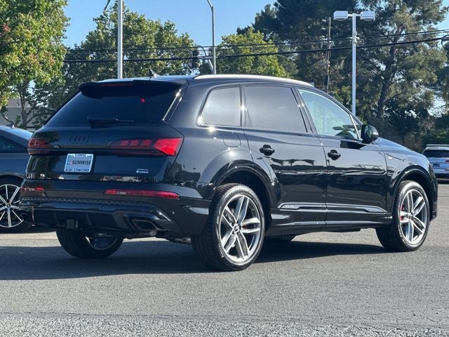 2026 Audi Q7 55 Prestige quattro