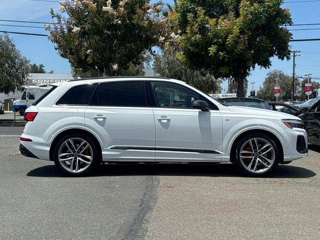 2026 Audi Q7 55 Premium S Line quattro