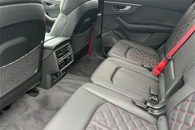 2026 Audi Q7 55 Prestige quattro