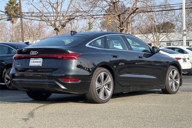 2025 Audi A6 Sportback e-tron Premium Plus