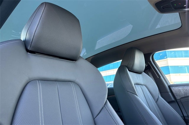 2025 Audi A6 Sportback e-tron Prestige quattro