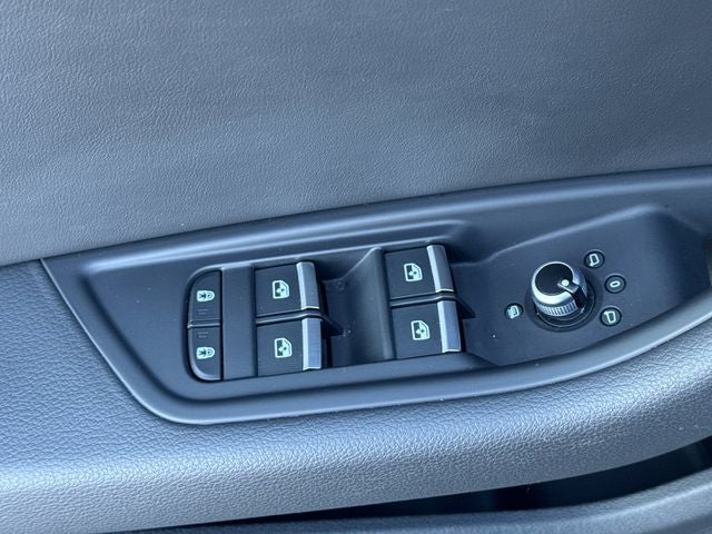 2023 Audi A4 40 Premium quattro