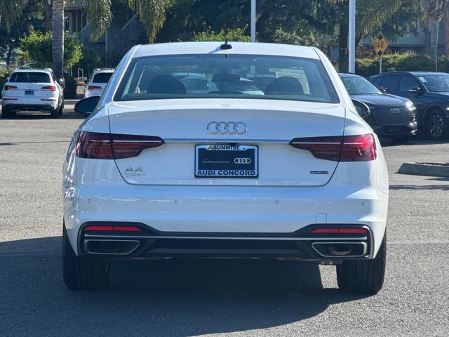 2023 Audi A4 40 Premium quattro