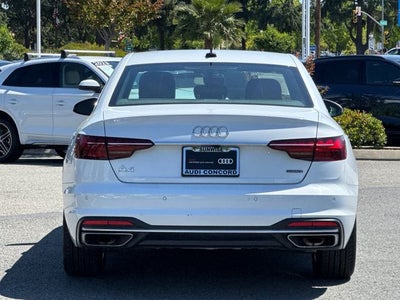 2023 Audi A4 40 Premium quattro