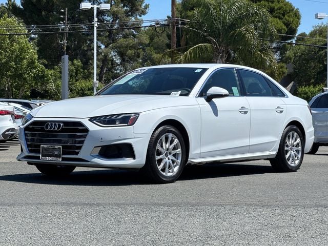 2023 Audi A4 40 Premium quattro