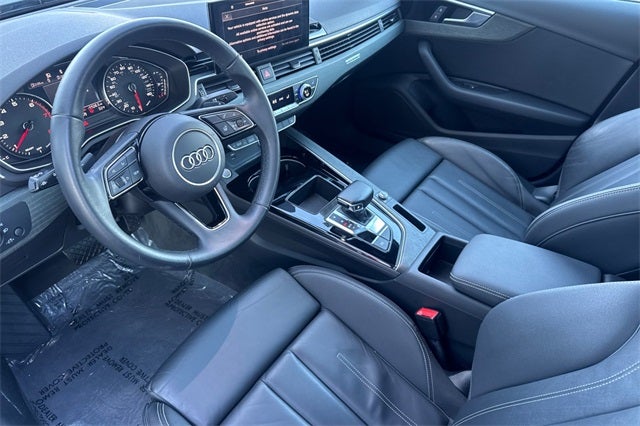 2021 Audi A4 45 S line Premium quattro
