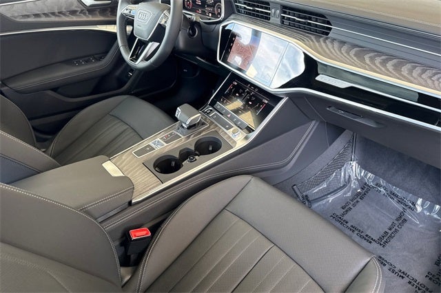 2025 Audi A6 45 Premium Plus quattro