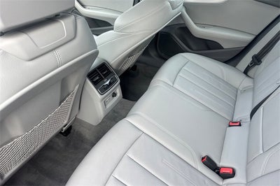 2019 Audi A4 2.0T Premium Plus quattro