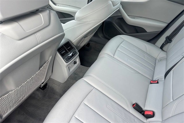 2019 Audi A4 2.0T Premium Plus quattro