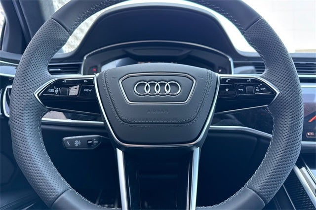 2025 Audi S8 4.0T quattro