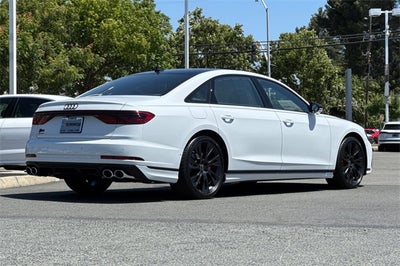 2025 Audi S8 4.0T quattro