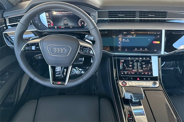 2025 Audi S8 4.0T quattro