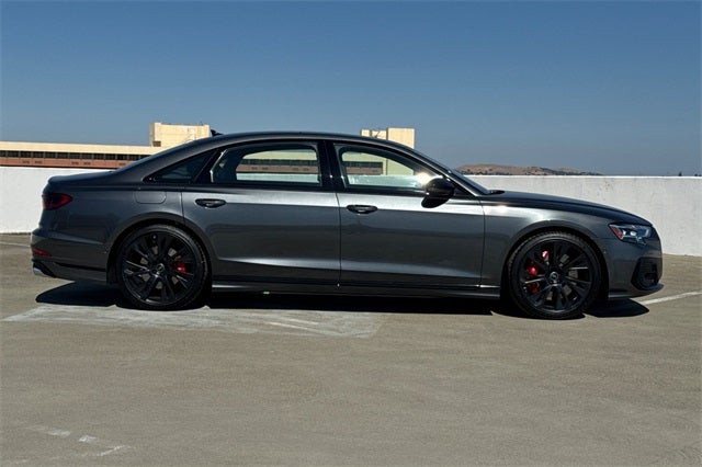 2025 Audi S8 4.0T quattro