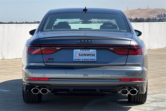 2025 Audi S8 4.0T quattro