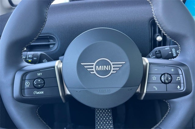 2025 MINI Cooper S Iconic