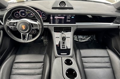 2019 Porsche Panamera E-Hybrid 4