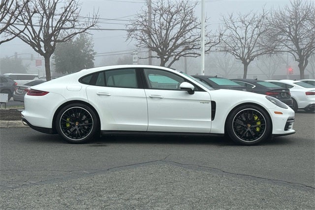 2019 Porsche Panamera E-Hybrid 4