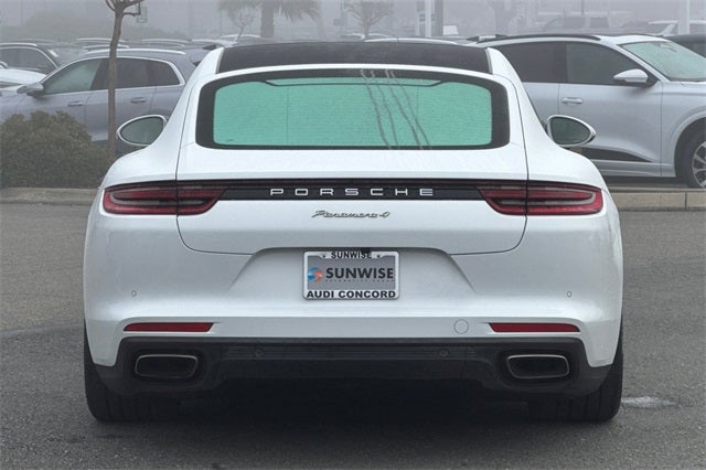 2019 Porsche Panamera E-Hybrid 4