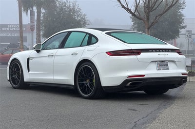 2019 Porsche Panamera E-Hybrid 4