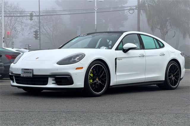 2019 Porsche Panamera E-Hybrid 4