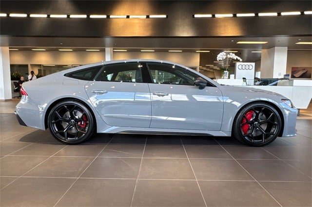 2026 Audi RS 7 performance 4.0T quattro