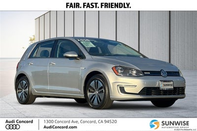 2016 Volkswagen e-Golf SE