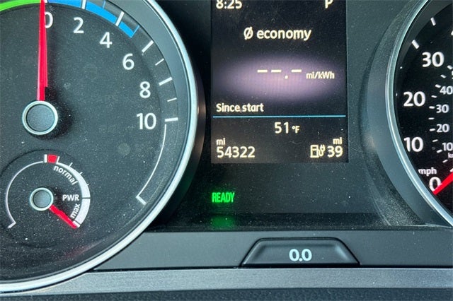 2016 Volkswagen e-Golf SE