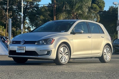 2016 Volkswagen e-Golf SE