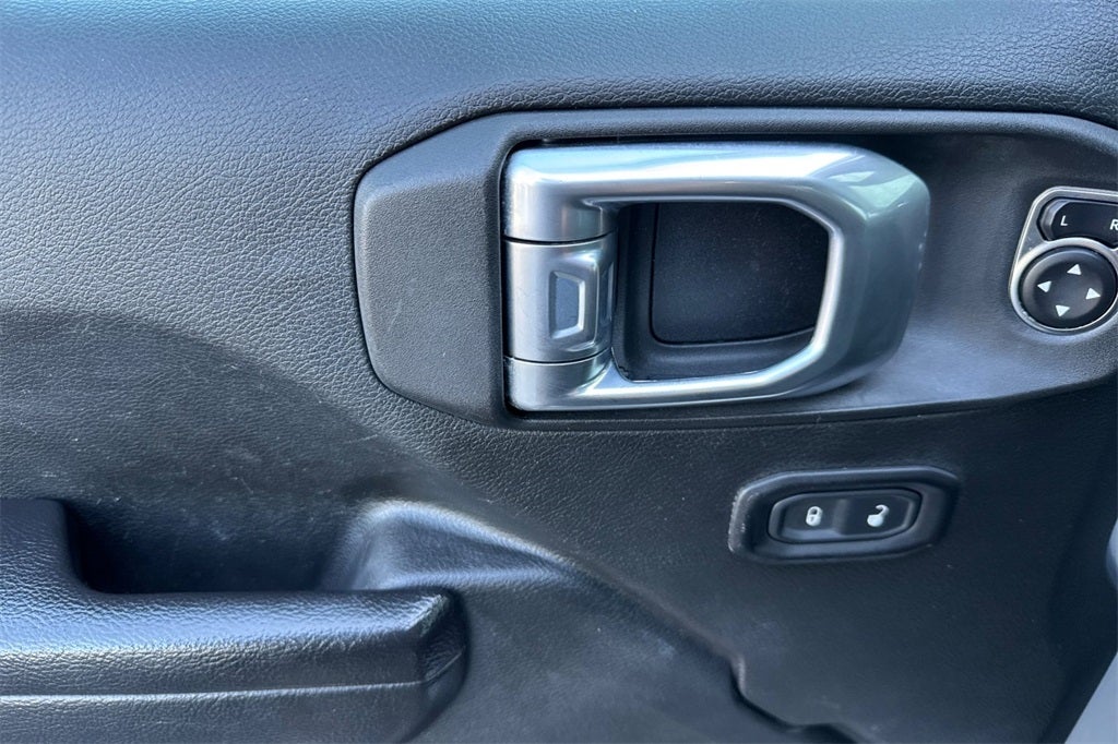 2023 Jeep Wrangler Willys