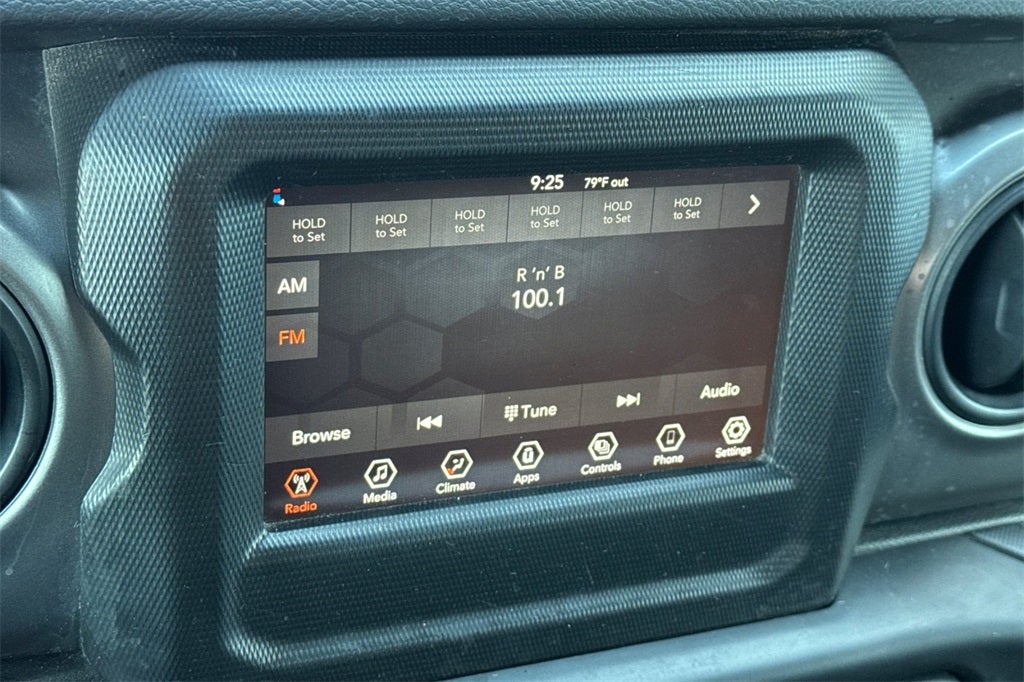 2023 Jeep Wrangler Willys