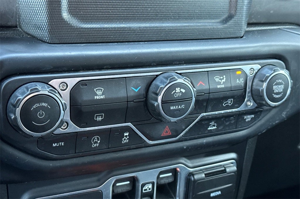 2023 Jeep Wrangler Willys